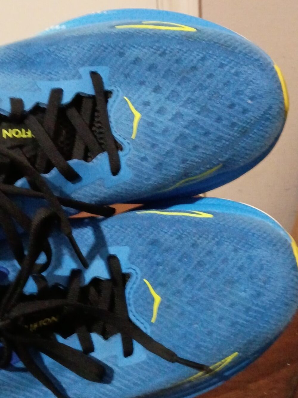 Hoka One One Clifton 9 Blue Cerise Running Shoes 1127895 VRTL Men’s Size 11.5D - Picture 14 of 14
